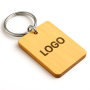 houten rechthoekige sleutelhanger met gravure