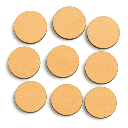 Blanco houten tokens